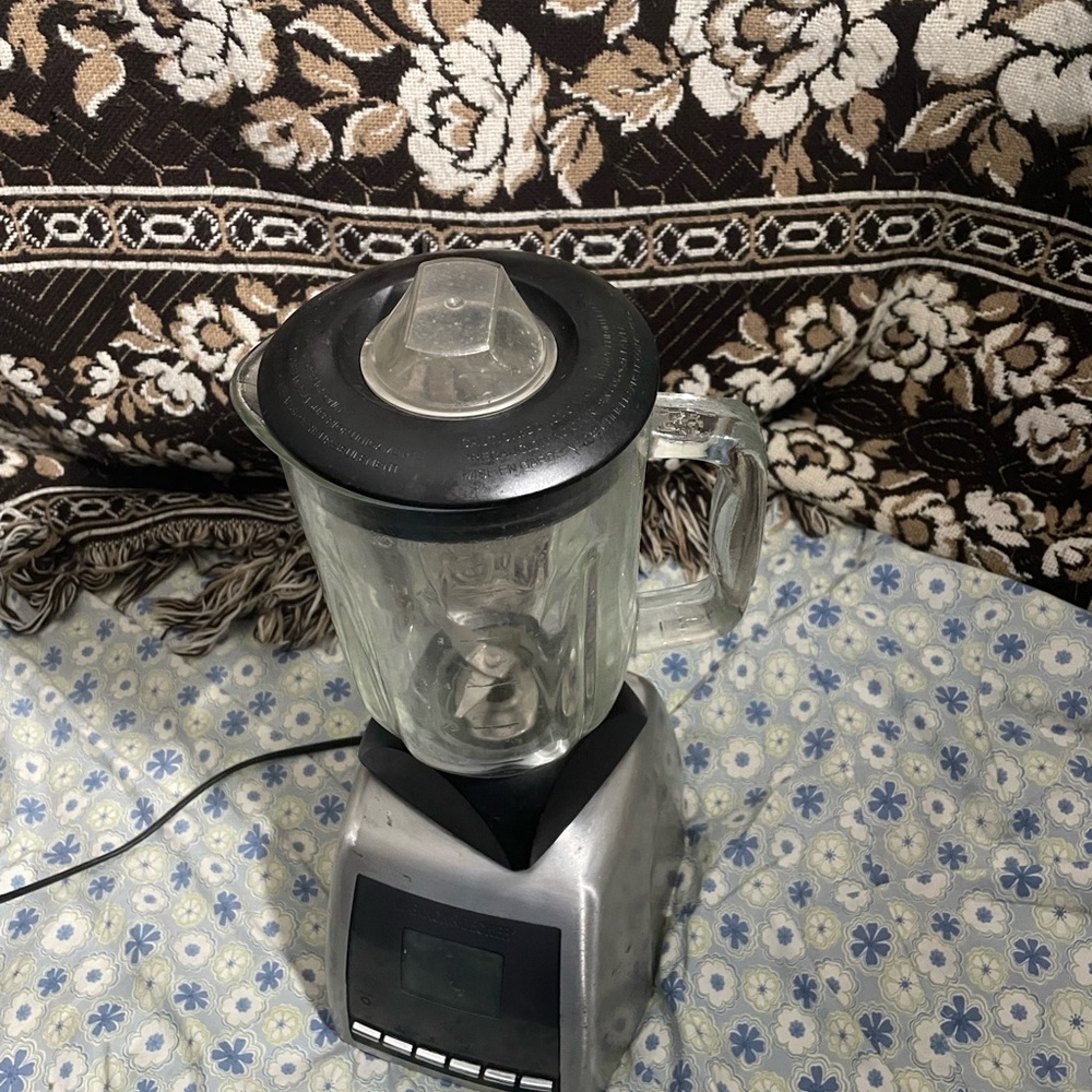 Black & Decker Silver and Black Blender